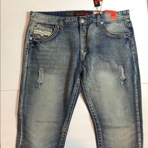 Brand new pair of blue jeans size40